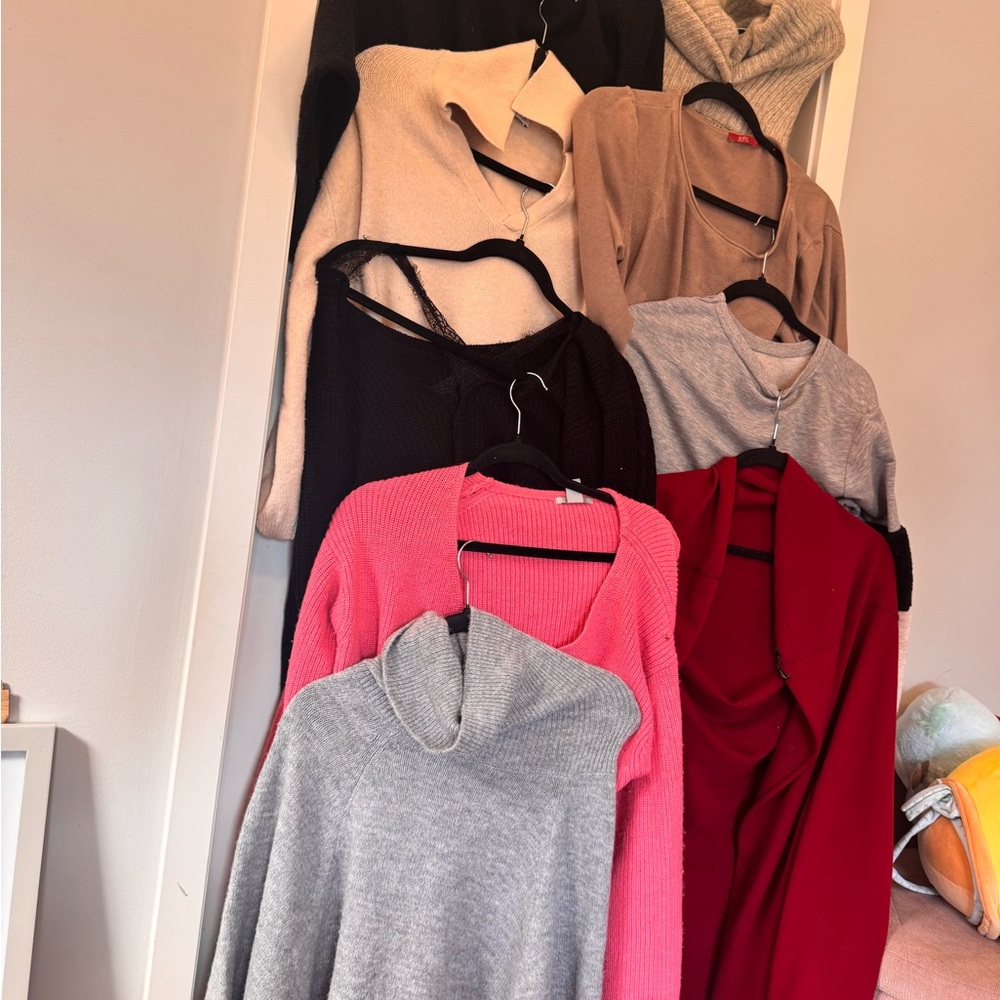 Cozy Women's Sweater Collection - Multiple Colors - Picture 8 of 8